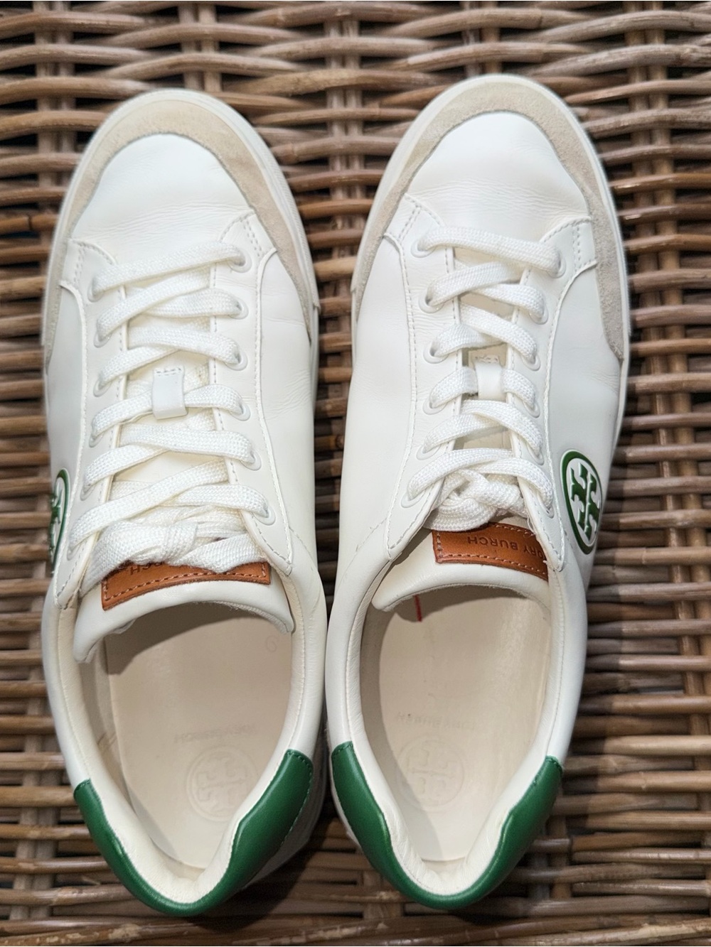 Tory Burch Color‑Block Women’s White Leather Low Top Sneakers Size 10 Lace Up - Picture 10 of 10